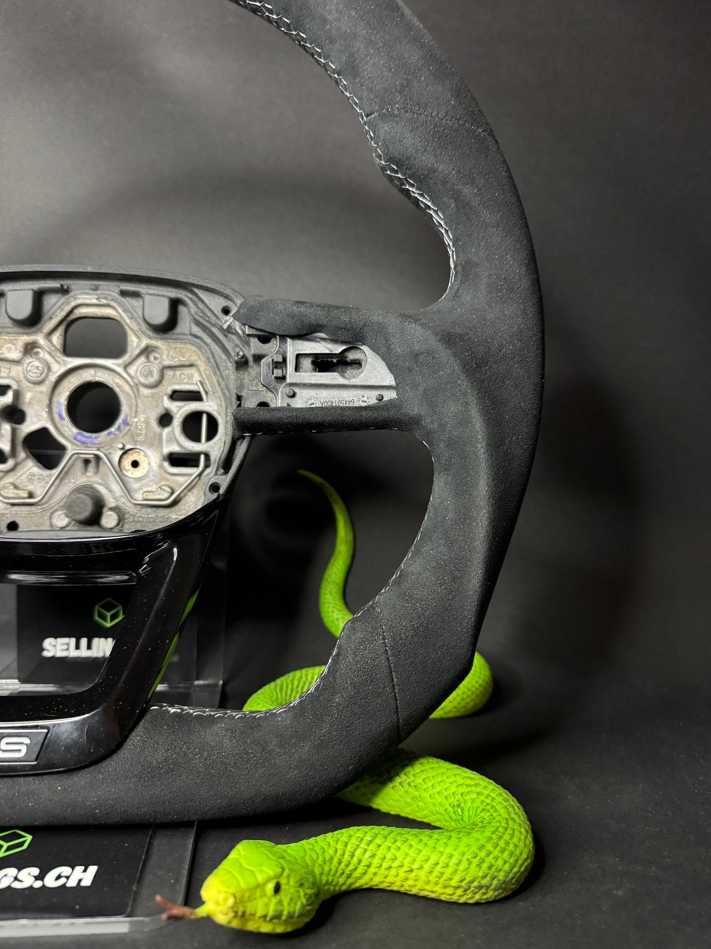 Volant sport Audi Alcantara