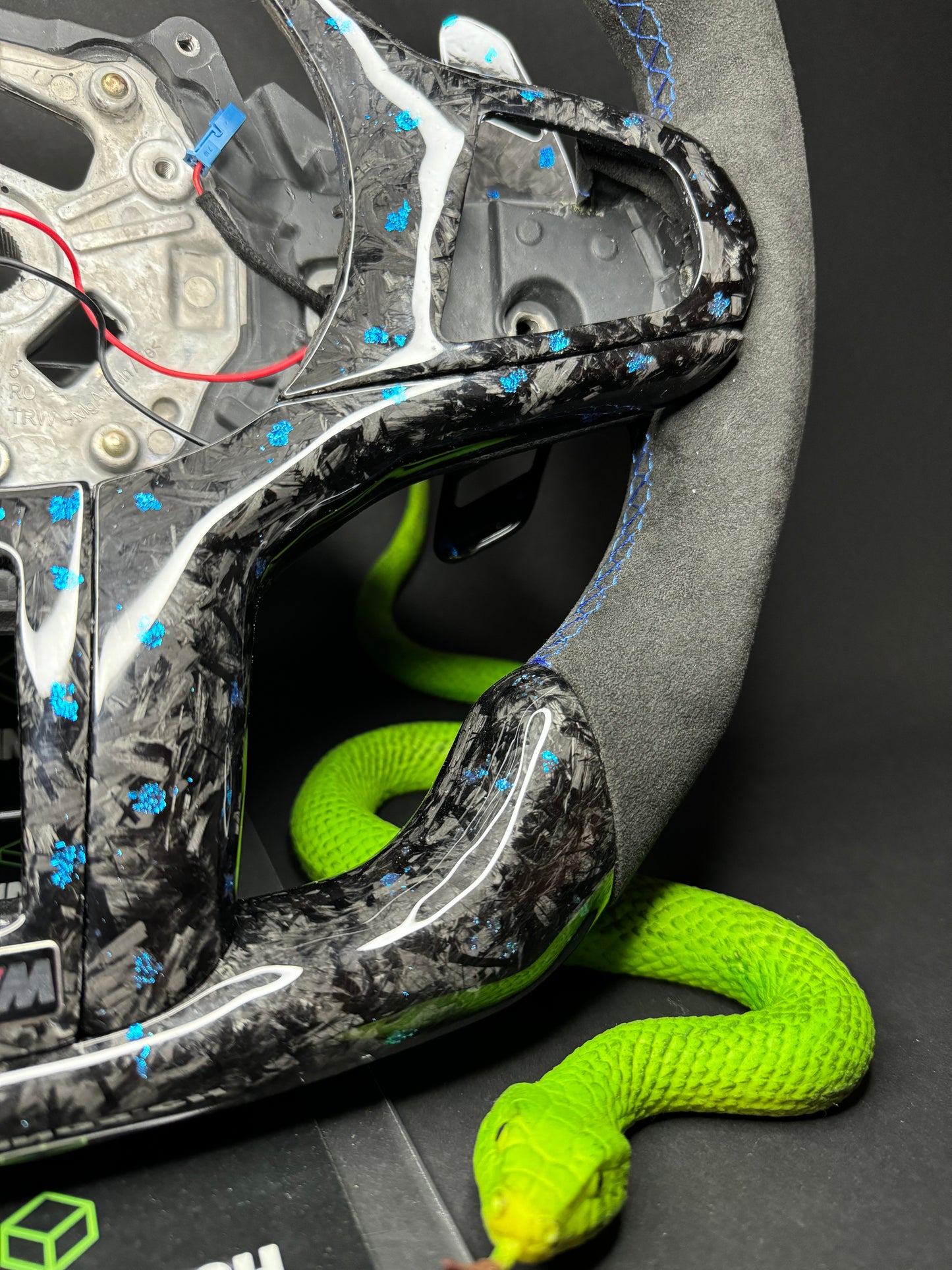 BMW Sport Steering Wheel Forged Carbon Color Flakes (LED) G-Series