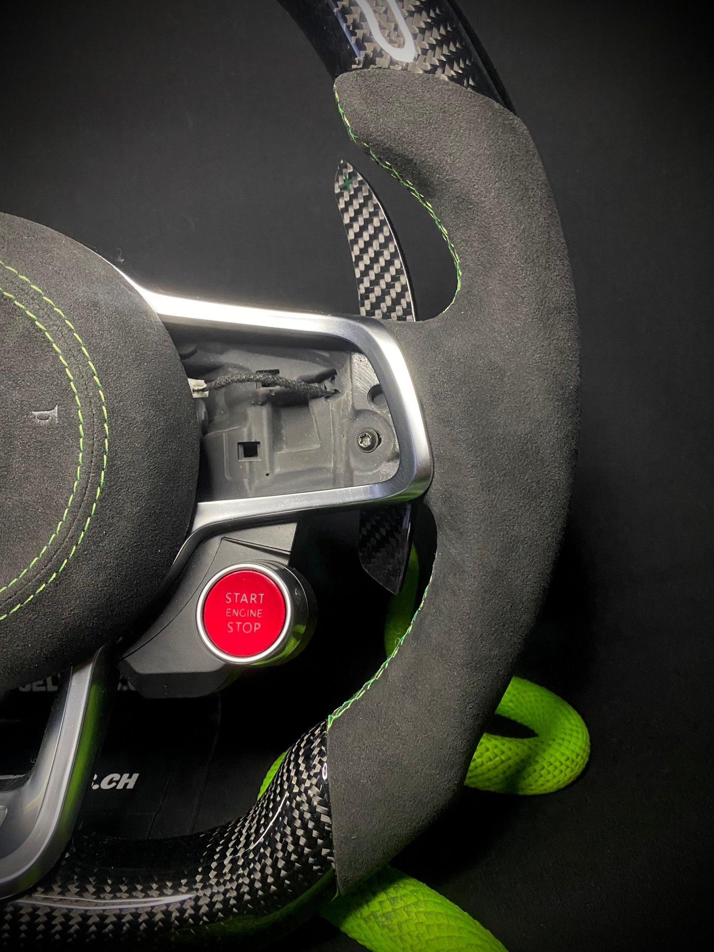 VW Golf 7/7.5 Sportlenkrad Carbon R8 (LED)