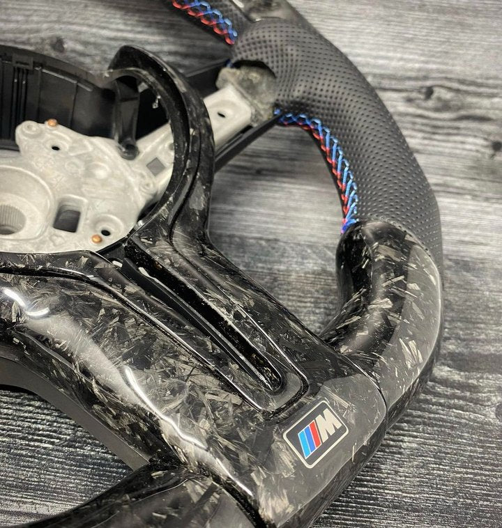 Volant sport BMW Carbone forgé Série F