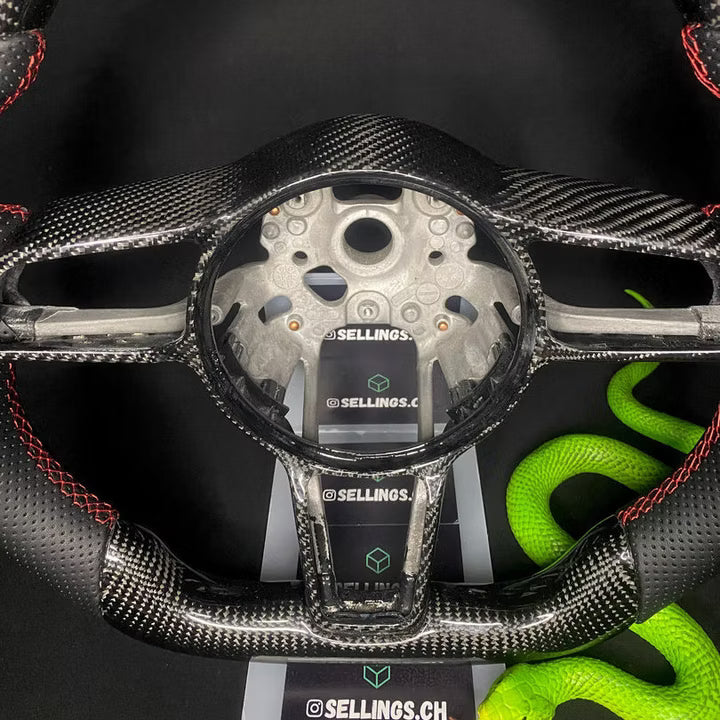 Volant sport en carbone Porsche (LED)