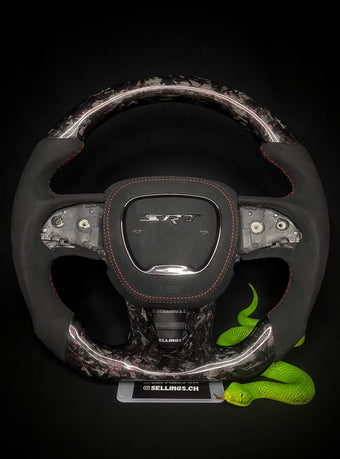 compare product Volant sport Dodge en carbone forgé avec paillettes colorées