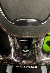 Volant sport Dodge en carbone forgé avec paillettes colorées