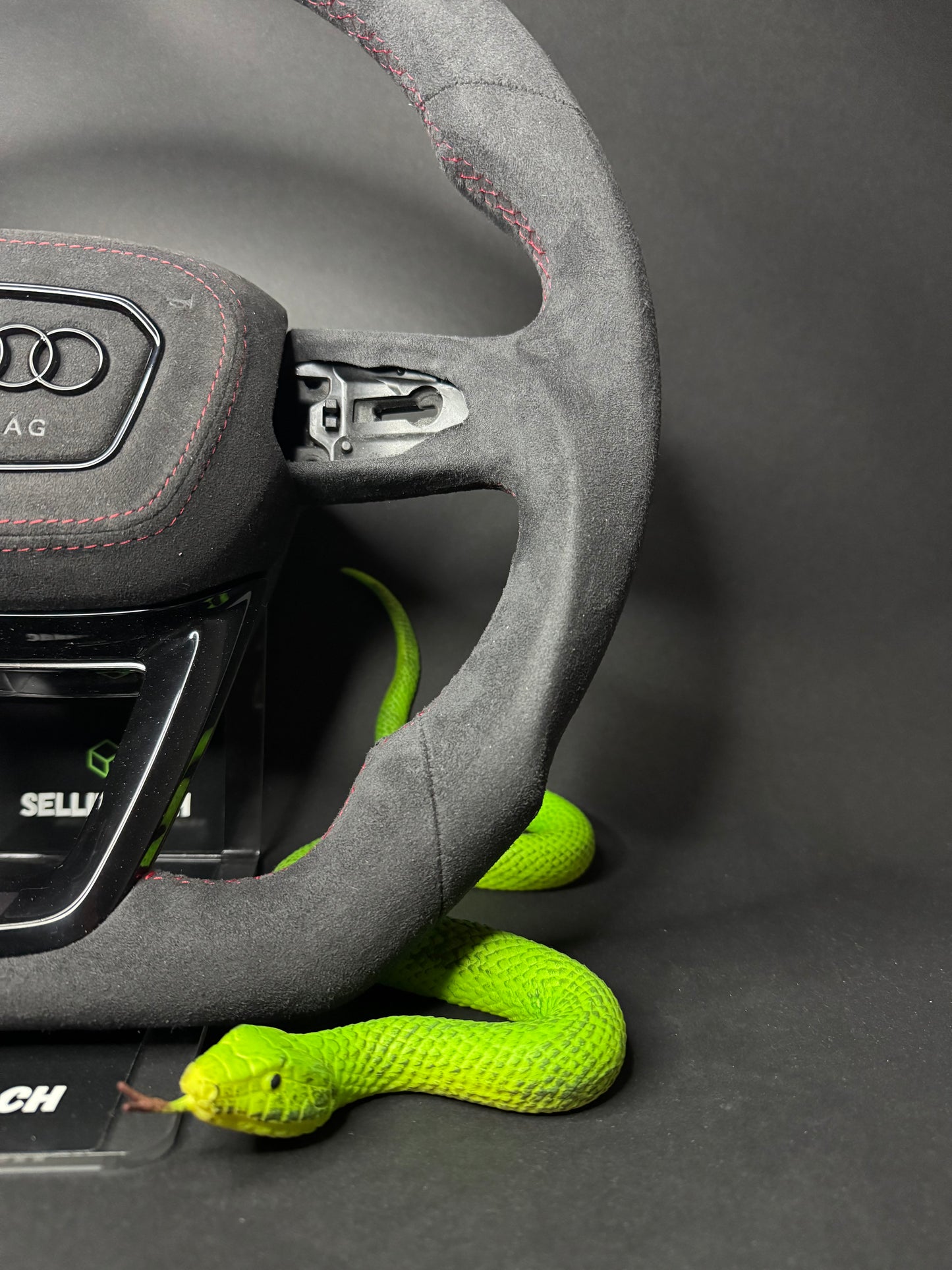 Volant sport Audi Alcantara