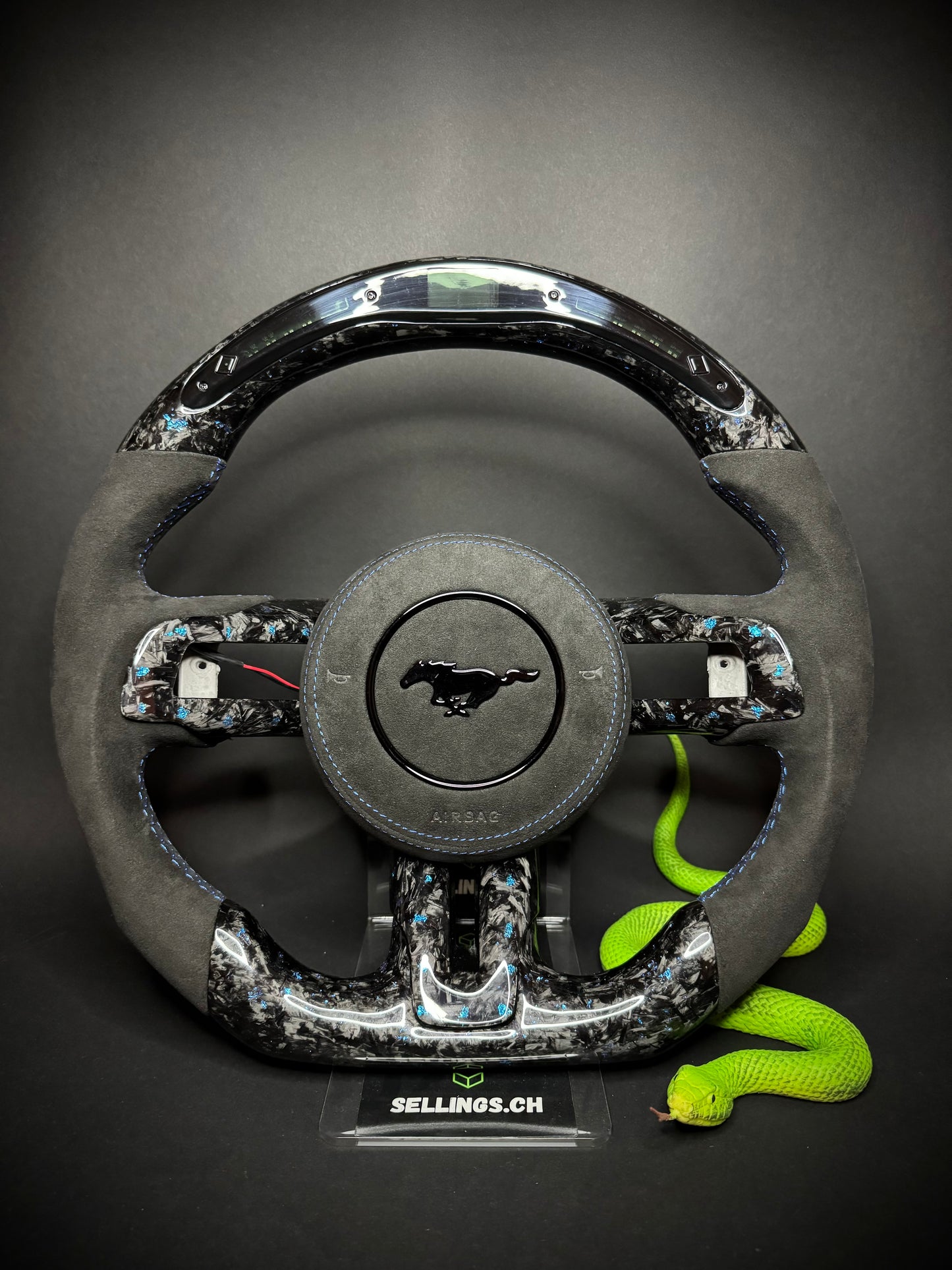 Ford Mustang Sports Steering Wheel Forged Carbon Color Splitter (LED)