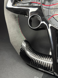 Volant sport Alfa Romeo en carbone (LED)