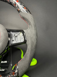 VW Golf 7/7.5 Sportlenkrad Forged Carbon Farbsplitter