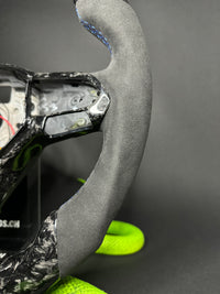 VW Golf 8 Sportlenkrad Forged Carbon (LED)