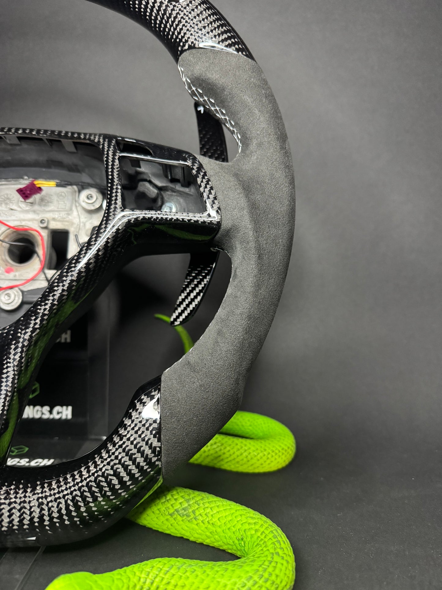 Volant sport Mercedes AMG Carbone (LED)