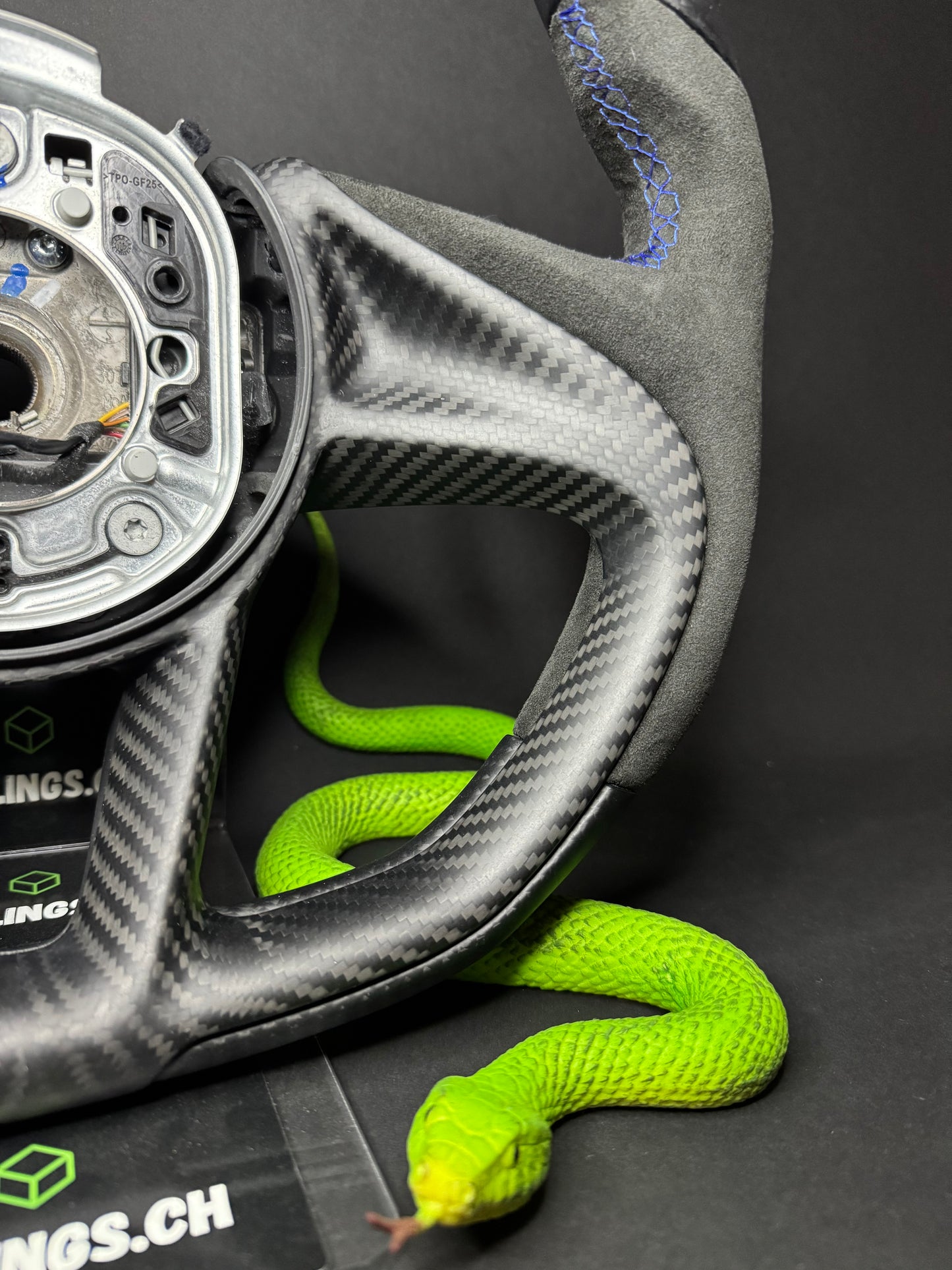 McLaren Sport Steering Wheel Carbon Matt