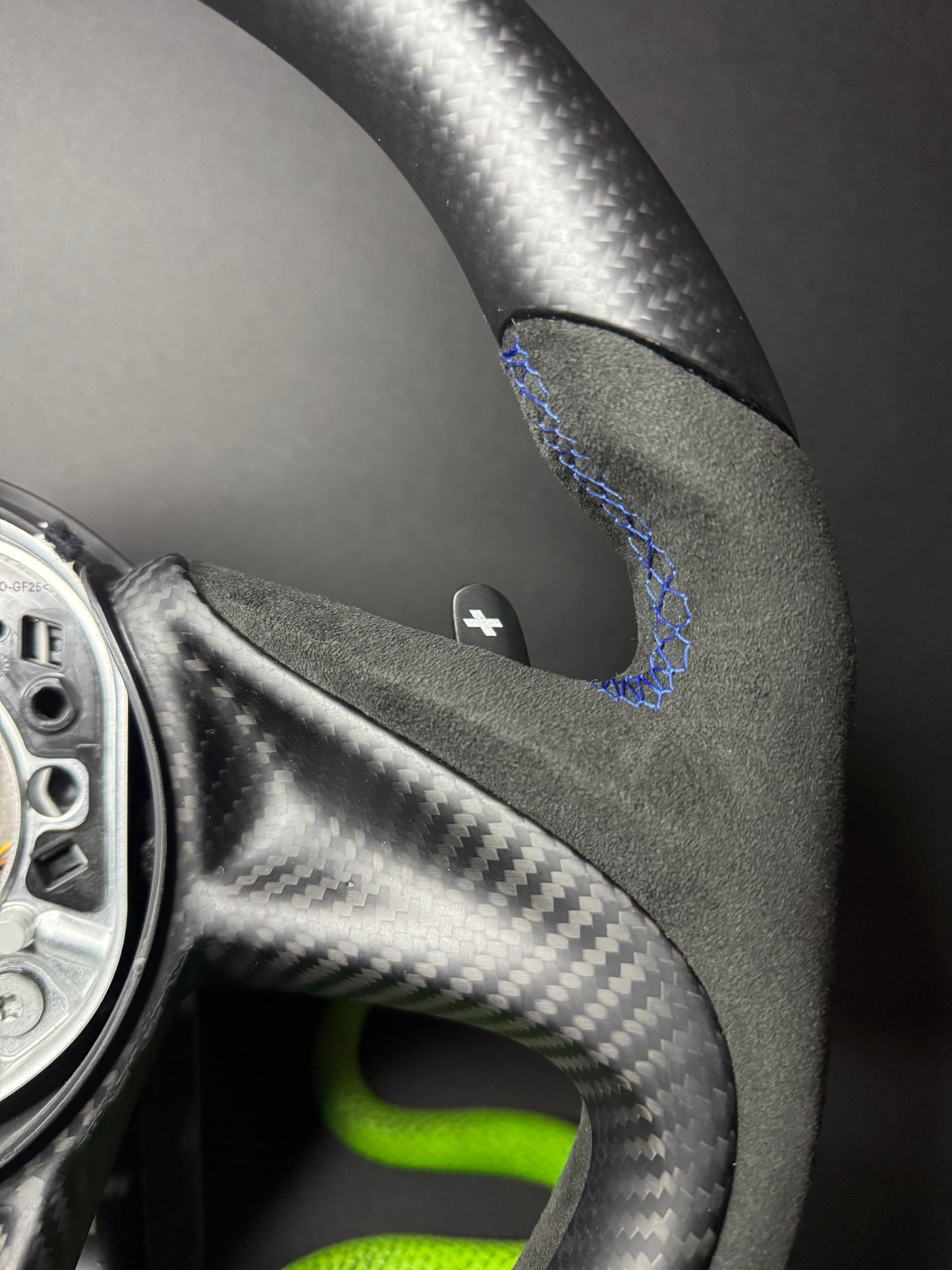 McLaren Sport Steering Wheel Carbon Matt
