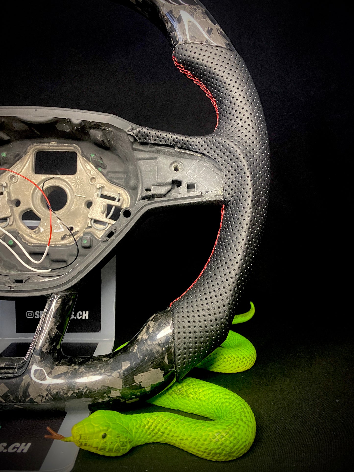 Skoda Sportlenkrad Forged Carbon (LED)