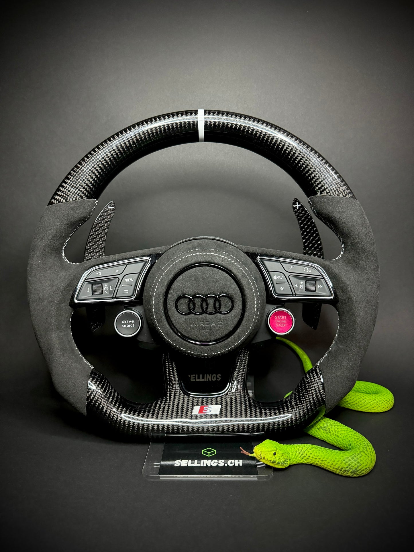 Volant sport Audi en carbone