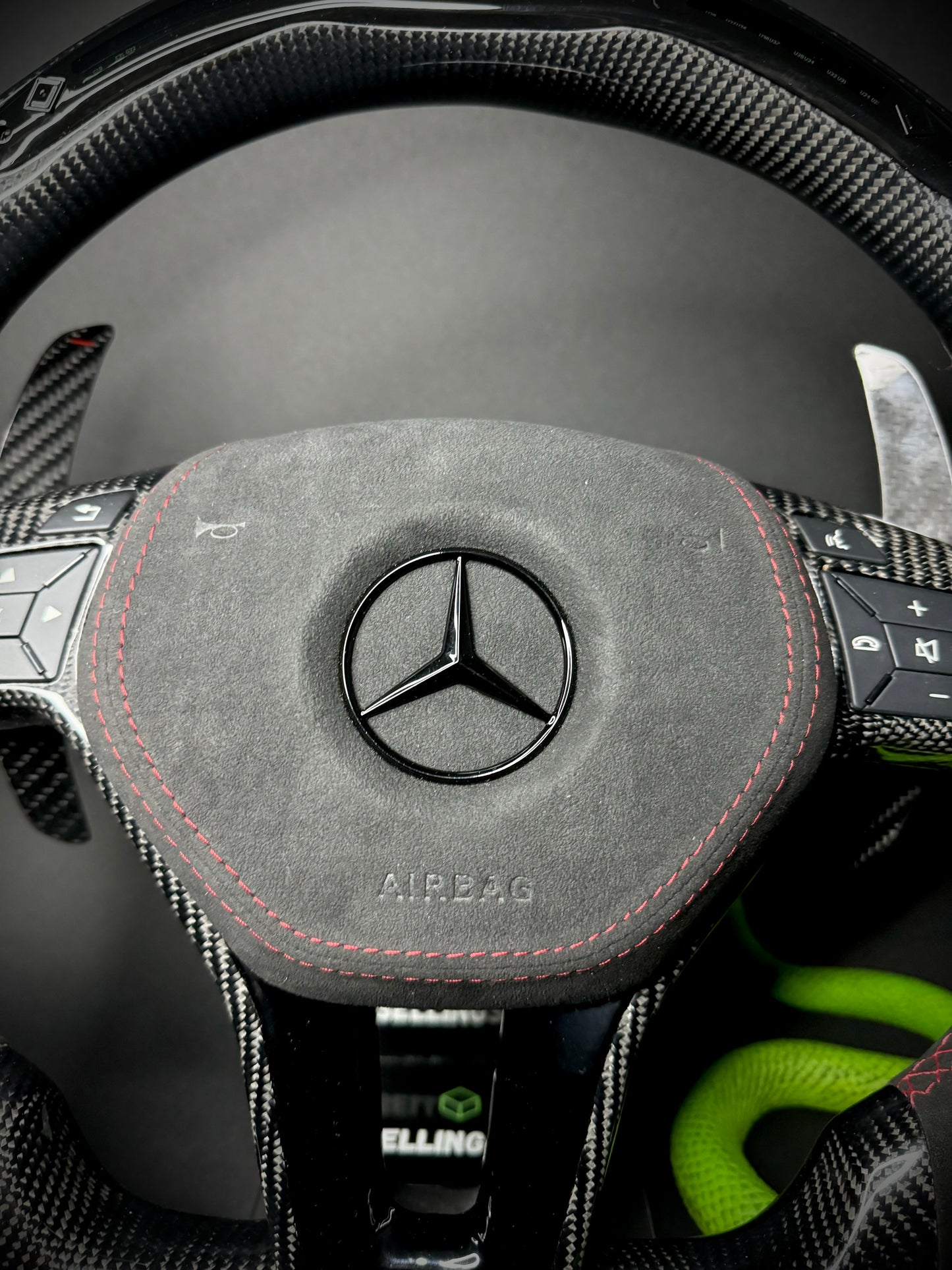 Mercedes AMG Sport Steering Wheel Carbon (LED)