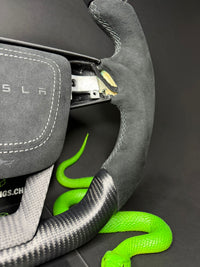 Volant Sport Tesla Carbone Mat