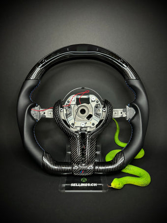 compare product BMW Sportlenkrad Carbon (LED) F-Serie