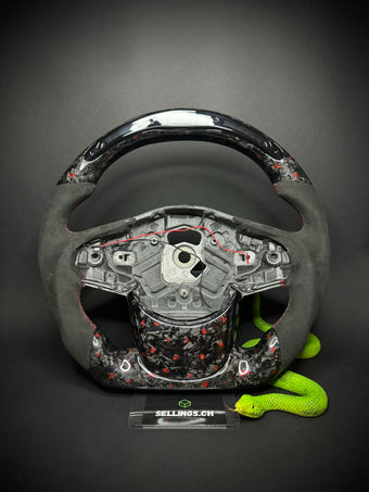 compare product Volant sport Toyota Supra Forged Carbon à éclats de couleur (LED)