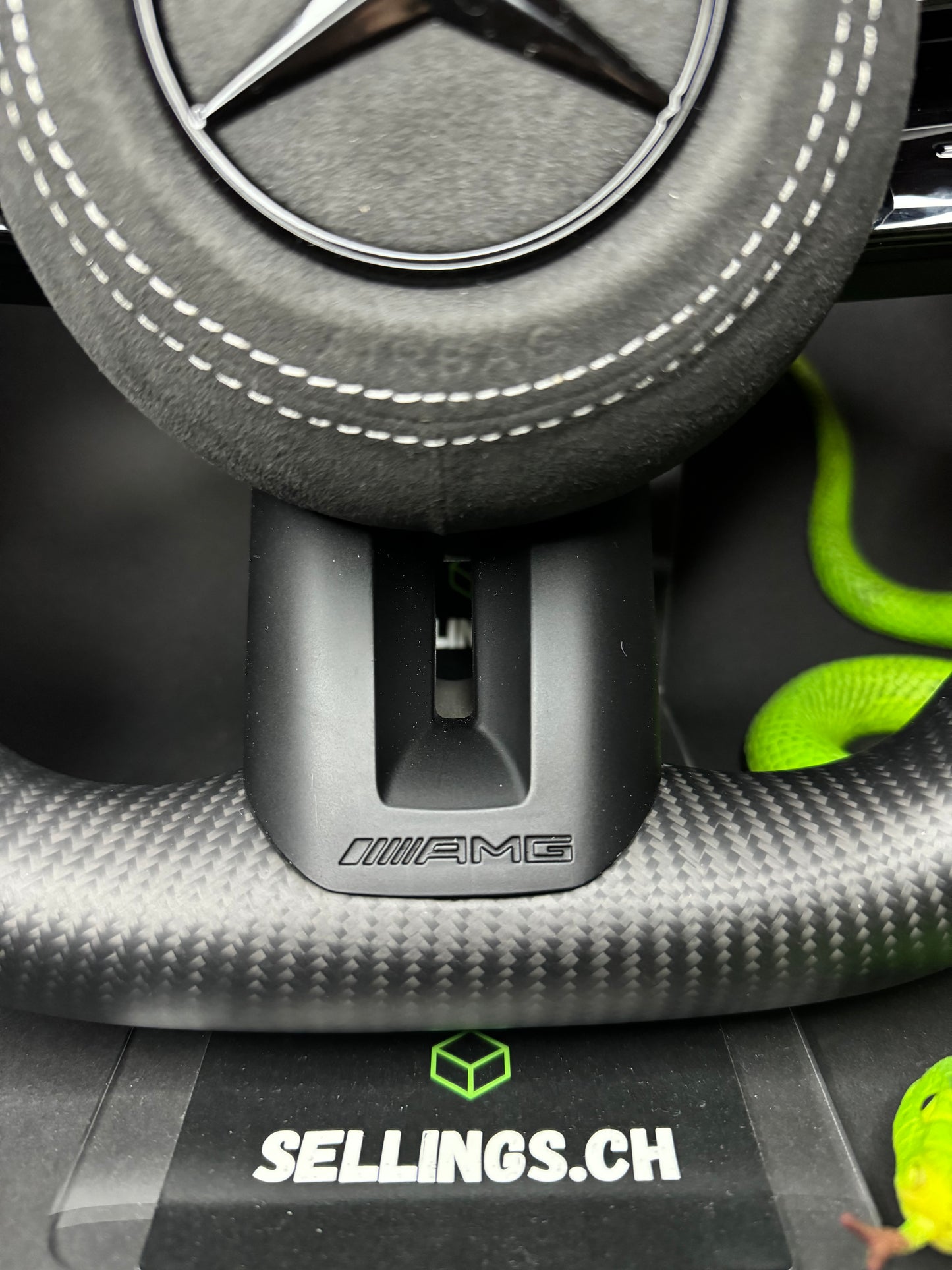 Mercedes AMG Sport Steering Wheel Carbon Matte (Upgrade to Facelift)