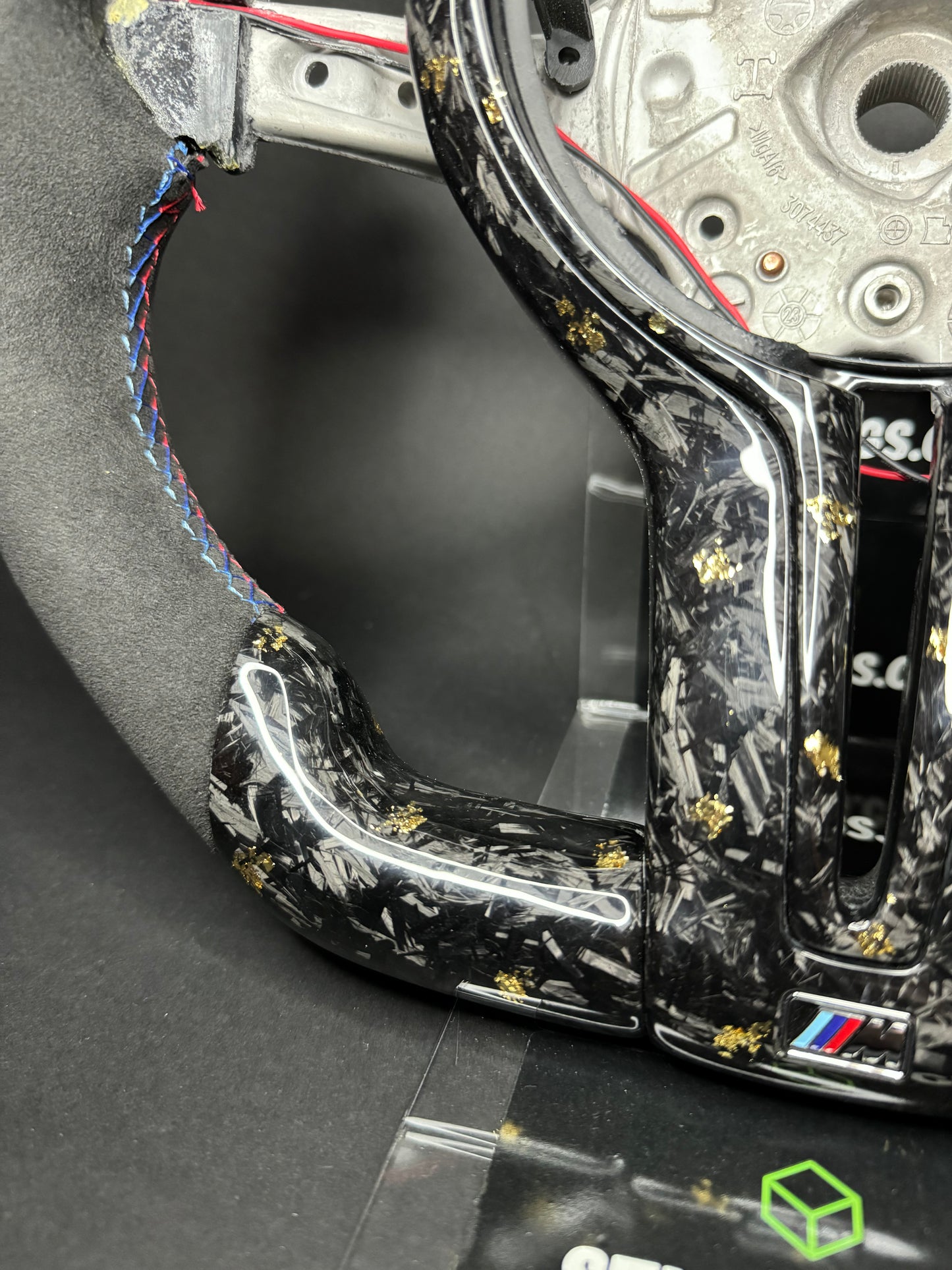 BMW Sportlenkrad Forged Carbon Farbsplitter (LED) F-Serie