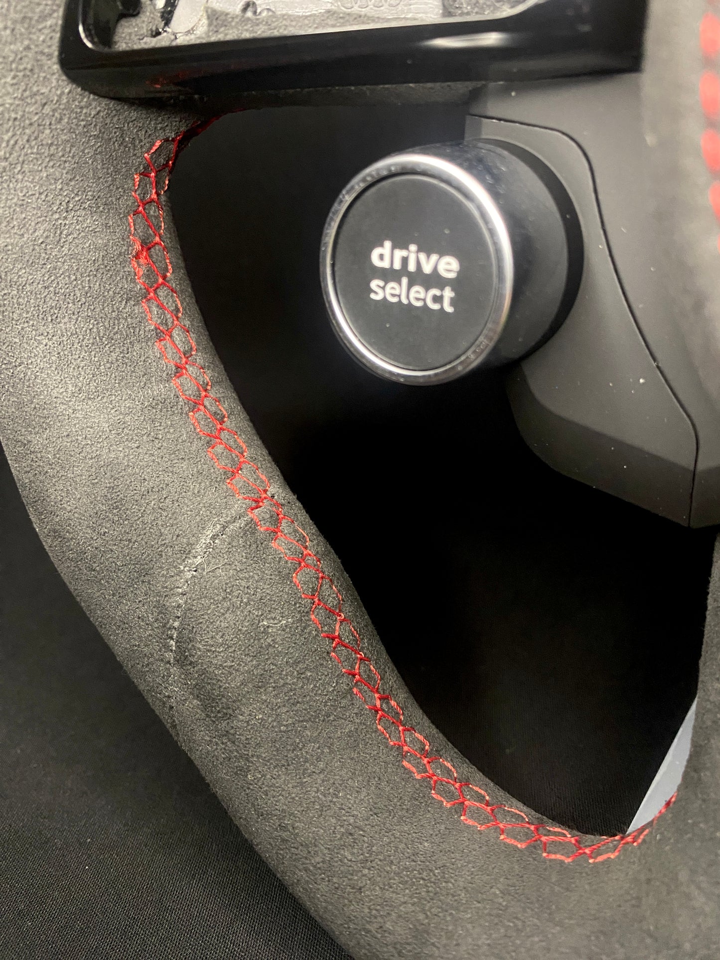Volant sport Audi Alcantara (LED)