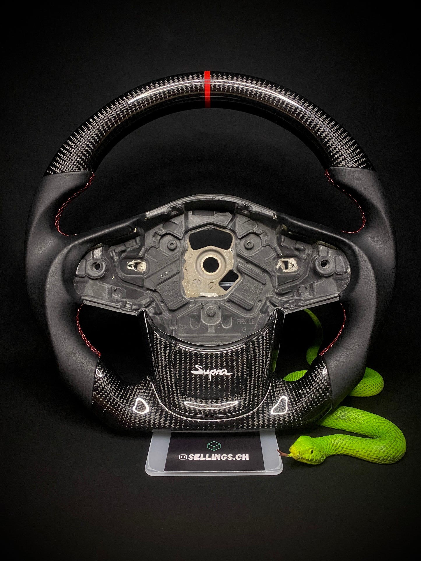 Volant sport Toyota Supra Carbone