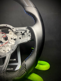 VW Golf 7/7.5 Sportlenkrad Carbon (LED)