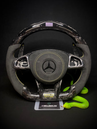 compare product Mercedes AMG Sportlenkrad Forged Carbon (LED)