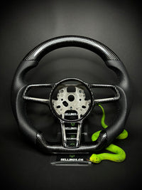 Volant sport Porsche en carbone