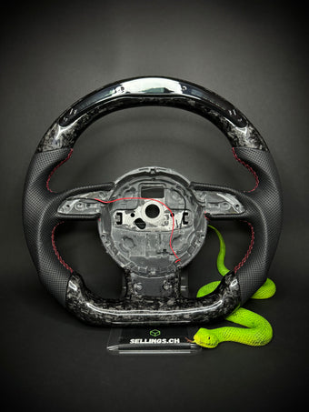 compare product Volant sport Audi en carbone forgé (LED)