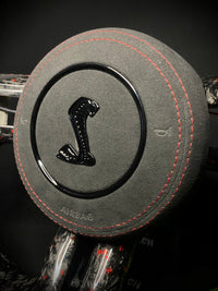Ford Mustang Sportlenkrad Forged Carbon Farbsplitter (LED)