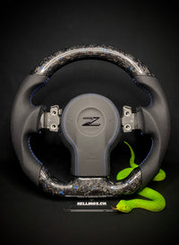 Nissan 350z Volant sport Forged Carbon Éclats de couleur