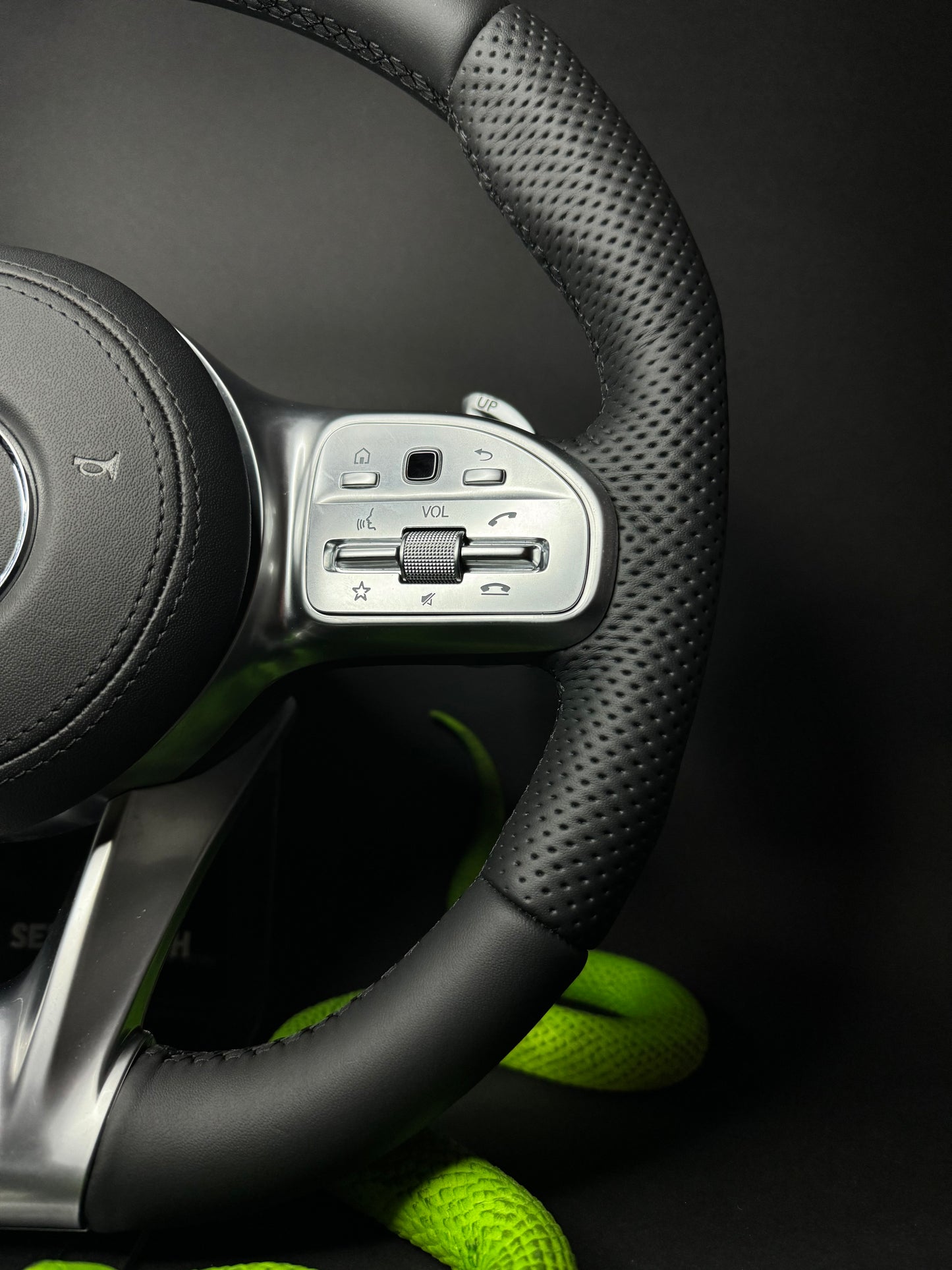 Volant sport Mercedes AMG (mise à niveau Facelift)