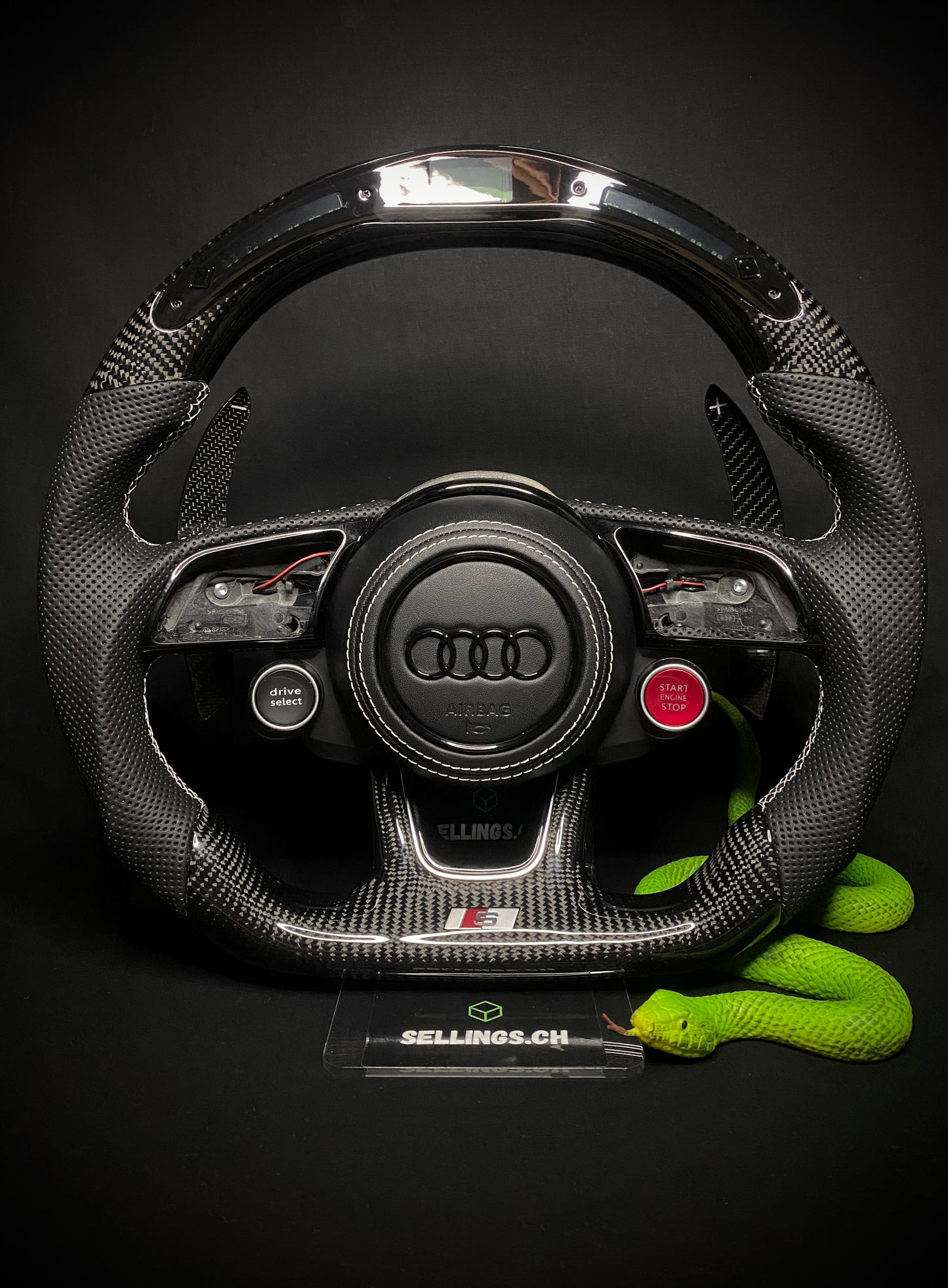 Volant sport Audi carbone (LED)